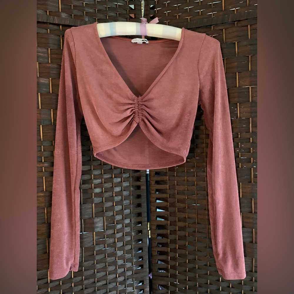 Long Sleeve Fashion Nova Crop Top | Size Small | Free with Purchase